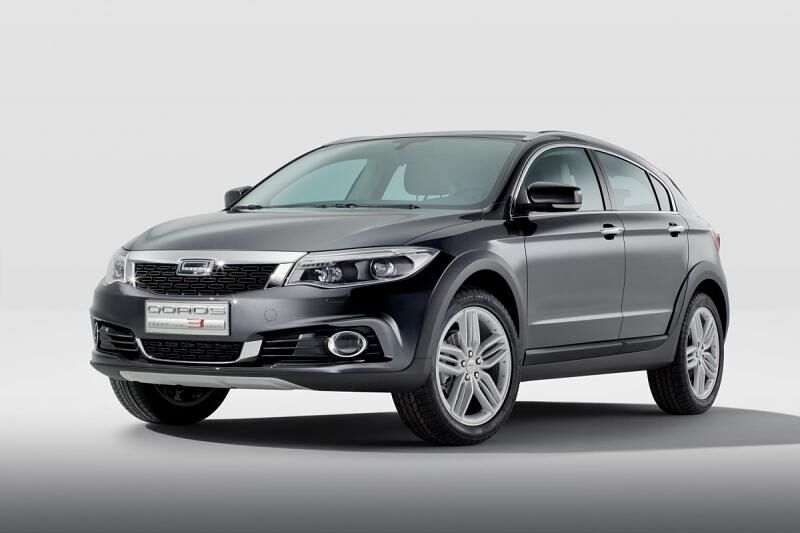 Qoros 3 Cross Concept Hybrid