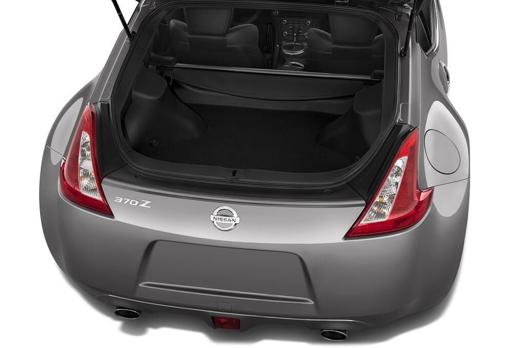 Nissan 370Z (Baujahr 2010) Pack 2 Türen Kofferraum