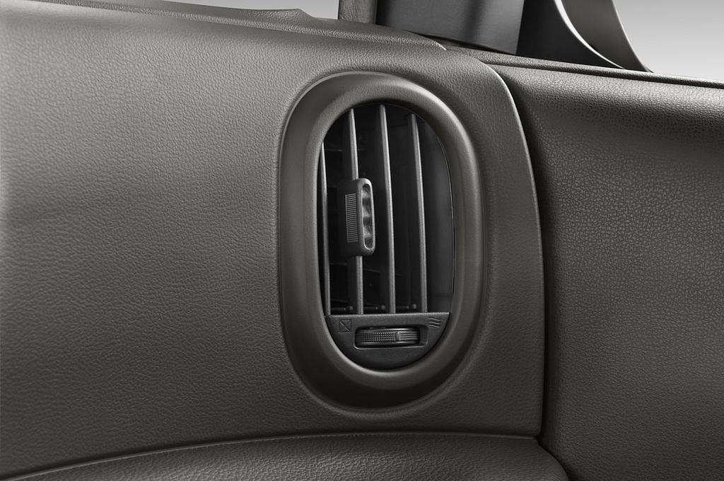 Nissan Cube (Baujahr 2009) Zen 5 Türen Lüftung
