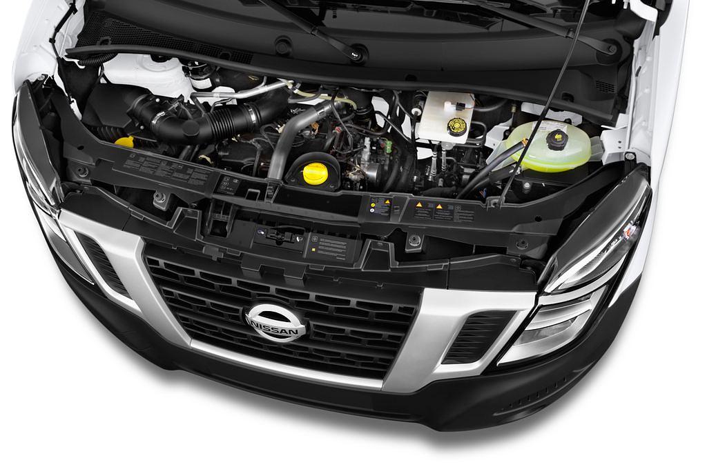 Nissan NV400 (Baujahr 2015) Comfort 4 Türen Motor