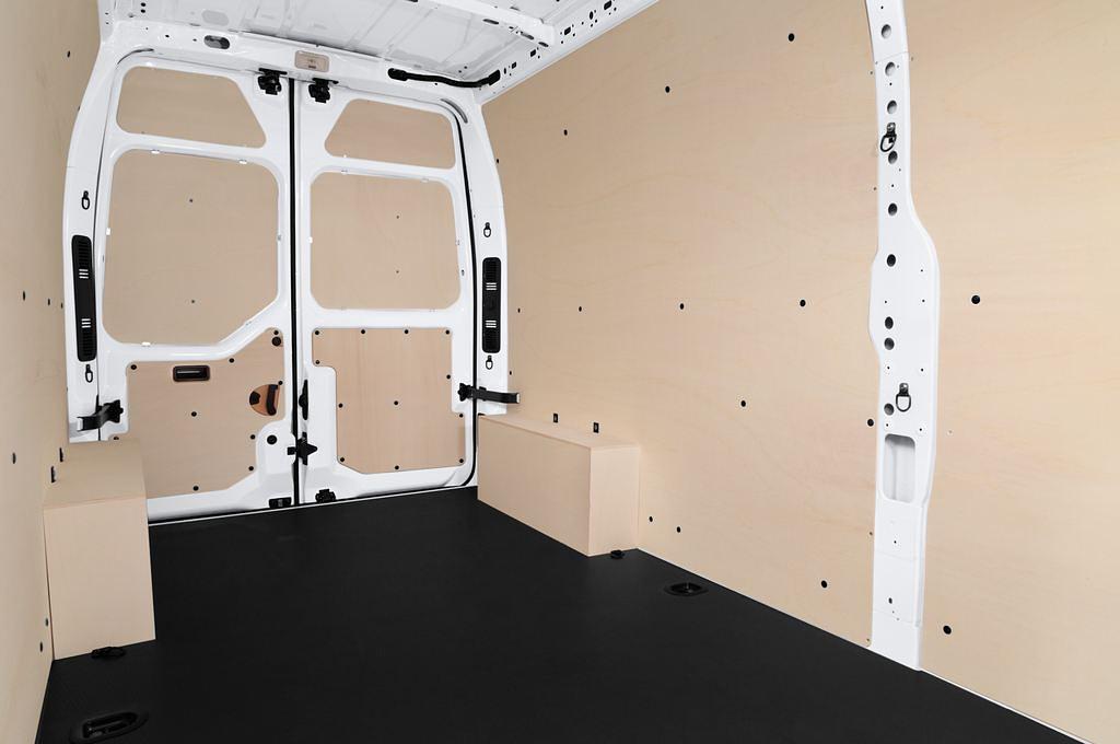 Nissan NV400 (Baujahr 2015) Comfort 4 Türen Rücksitze