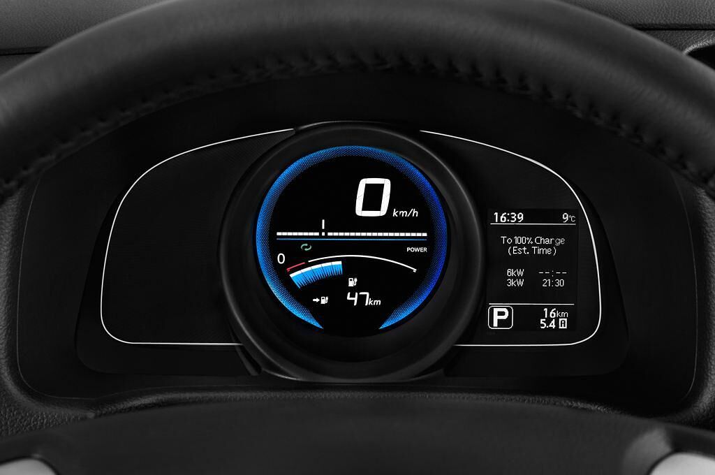 Nissan NV200 (Baujahr 2014) Premium 4 Türen Tacho und Fahrerinstrumente