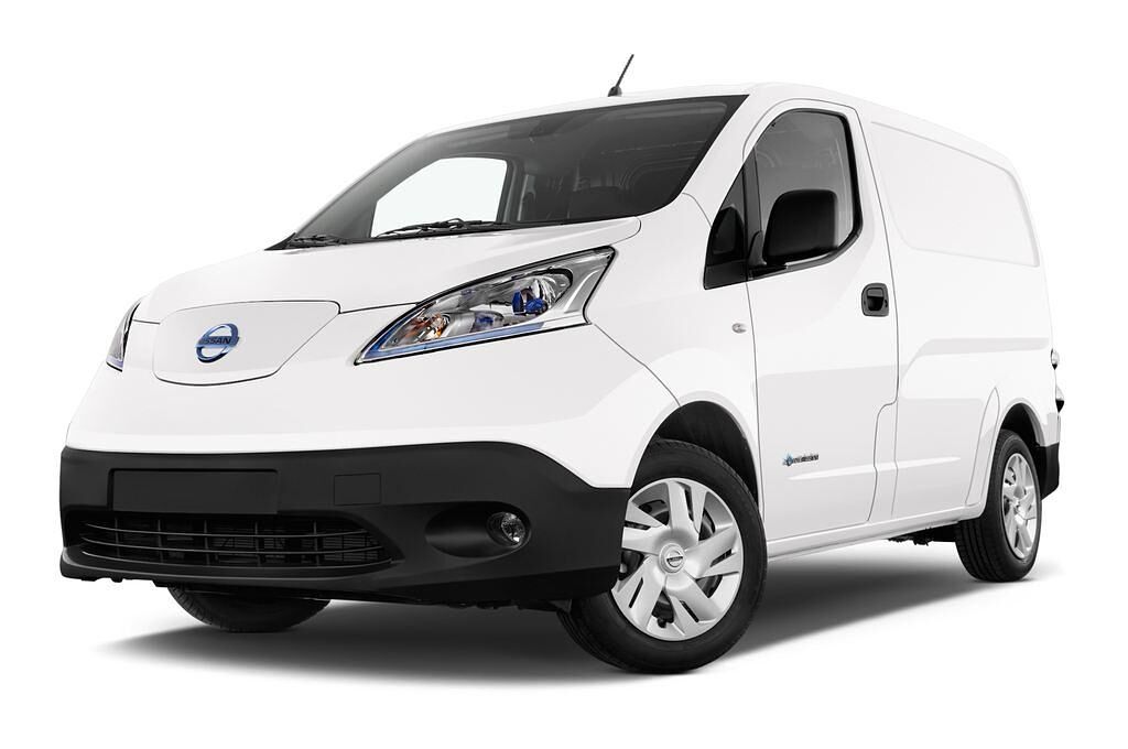 Nissan NV200 (Baujahr 2014) Premium 4 Türen seitlich vorne mit Felge