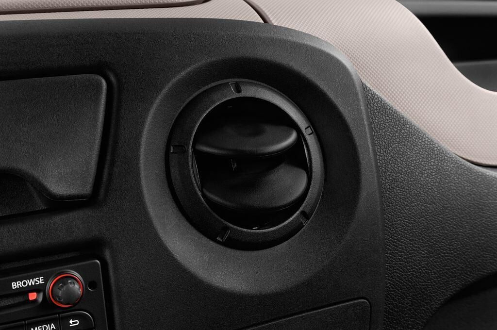 Nissan NV400 (Baujahr 2016) Pro 4 Türen Lüftung