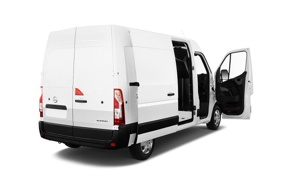 Nissan NV400 (Baujahr 2016) Pro 4 Türen Tür geöffnet
