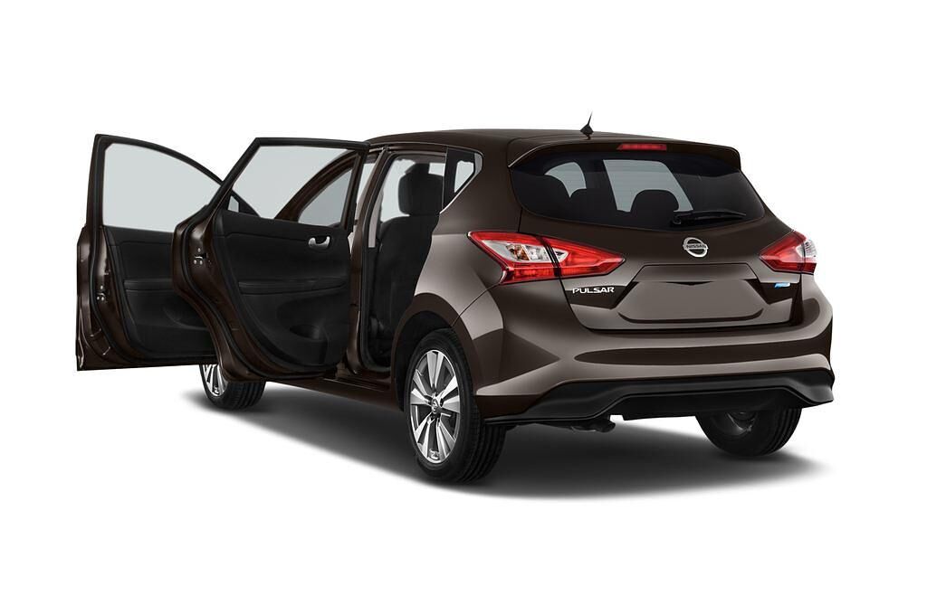 Nissan Pulsar (Baujahr 2014) 1.5 Dci Acenta 5 Türen Tür geöffnet