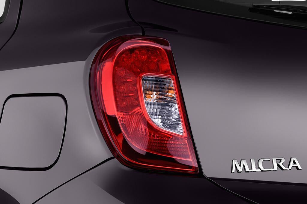 Nissan Micra (Baujahr 2013) Acenta 5 Türen Rücklicht