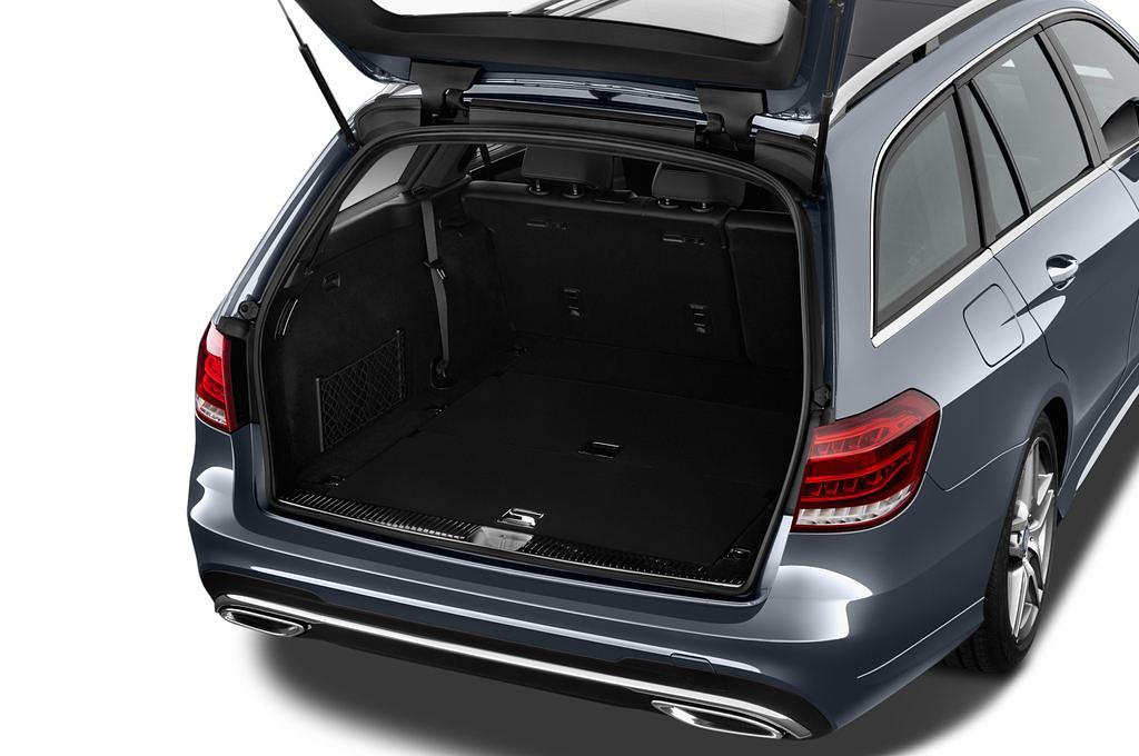 Mercedes E-Class (Baujahr 2013) Avantgarde 5 Türen Kofferraum