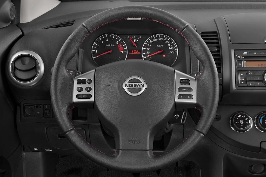 Nissan Note (Baujahr 2010) Acenta 5 Türen Lenkrad