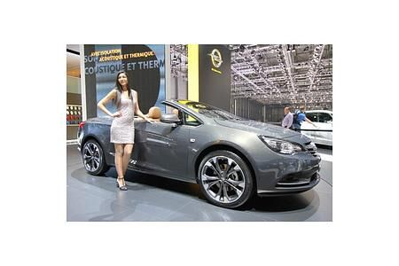 Genfer Autosalon 2013: Das Cabrio Cascada soll Opel neuen Schwung bringen