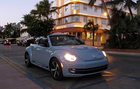 VW Beetle Cabrio 60s - Sonnenkind