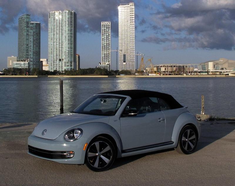 VW Beetle Cabrio 60s Edition
