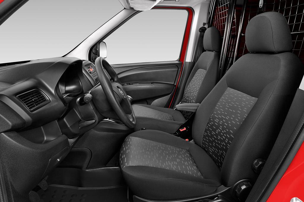 Opel Combo (Baujahr 2015) 1.6 Cdti 77Kw(105Ps) 2,2T L1H1 4 Türen Vordersitze