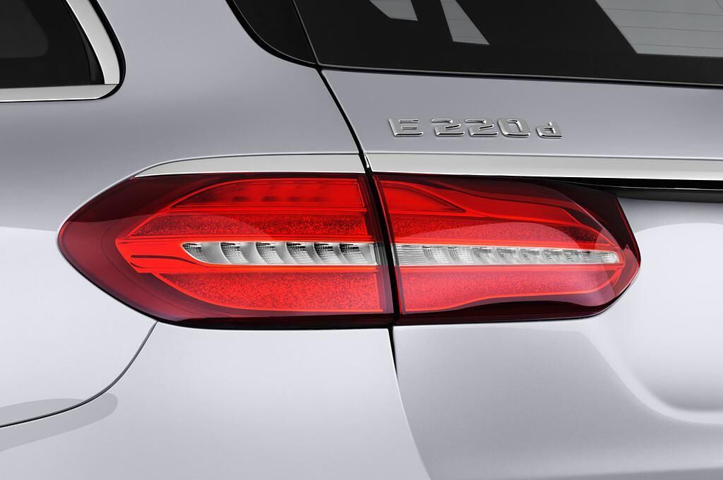 Mercedes E-Class (Baujahr 2017) AMG Line 5 Türen Rücklicht