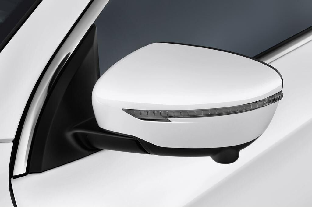 Nissan Qashqai (Baujahr 2014) TEKNA 5 Türen Außenspiegel