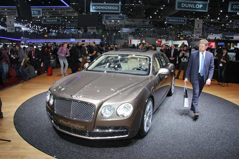 Bentley Flying Spur Genf 2013