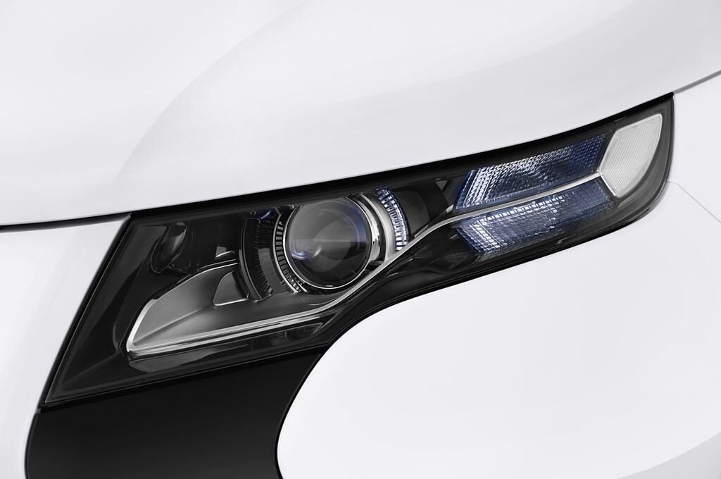 Opel Ampera (Baujahr 2013) ePionier Edition 5 Türen Scheinwerfer