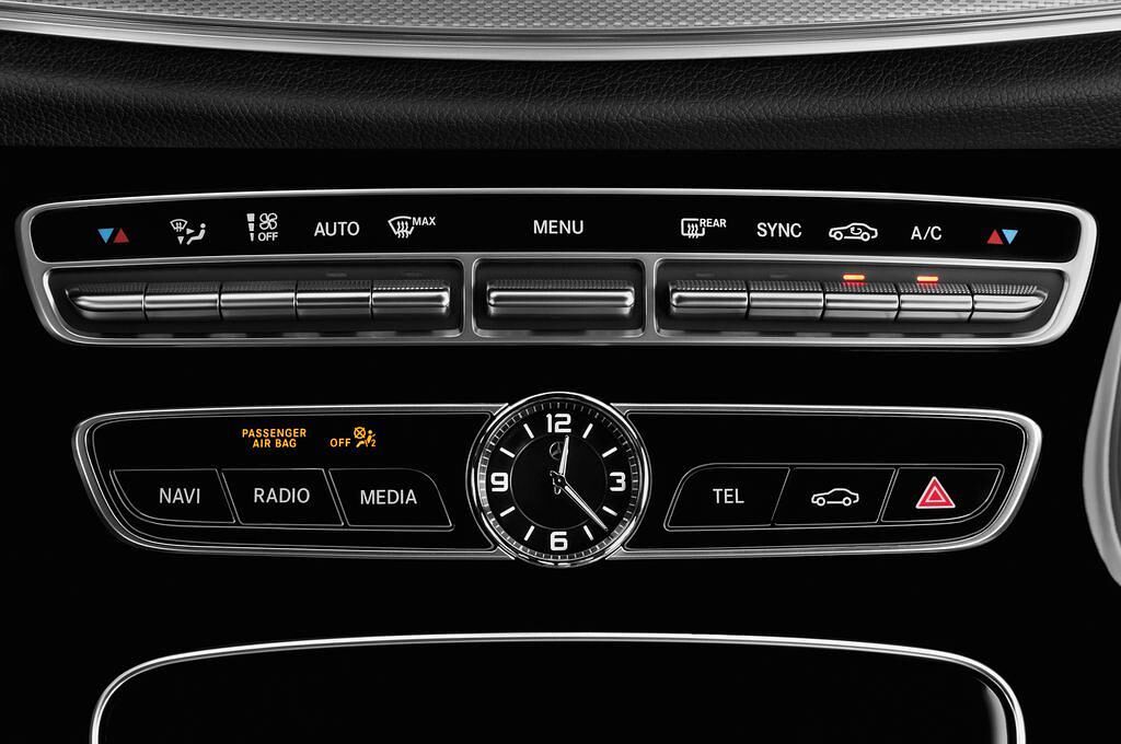 Mercedes E-Class (Baujahr 2016) Avantgarde 4 Türen Temperatur und Klimaanlage