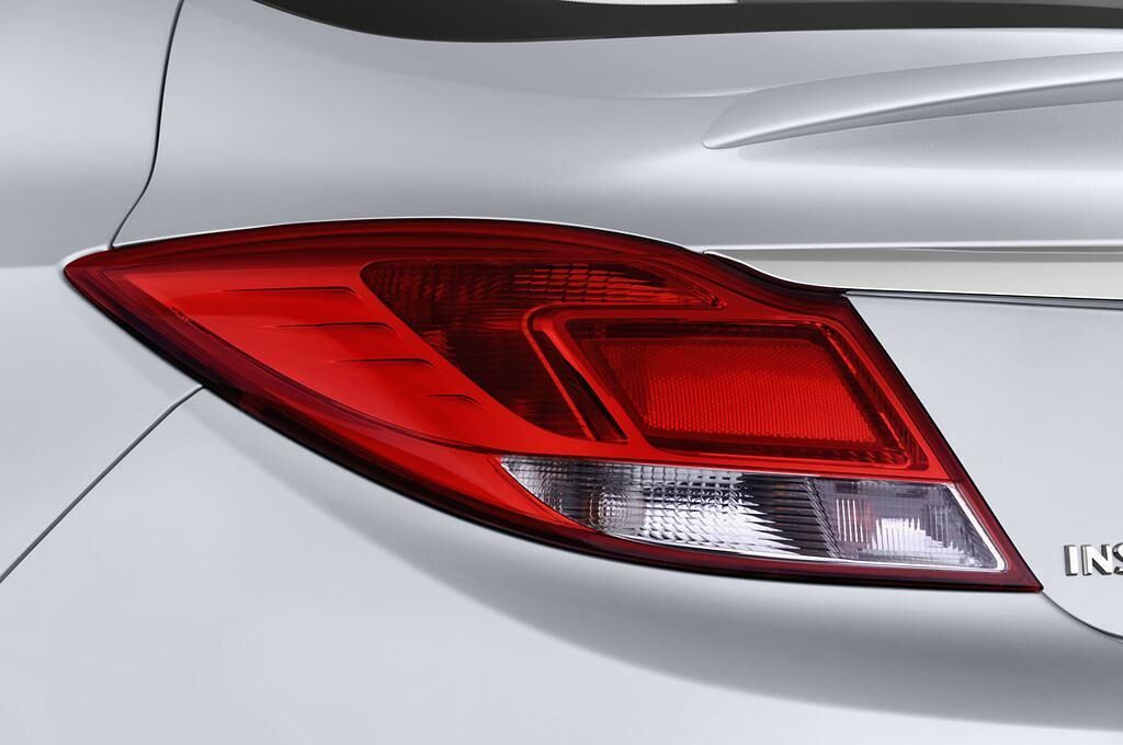 Opel Insignia (Baujahr 2013) INNOVATION 5 Türen Rücklicht
