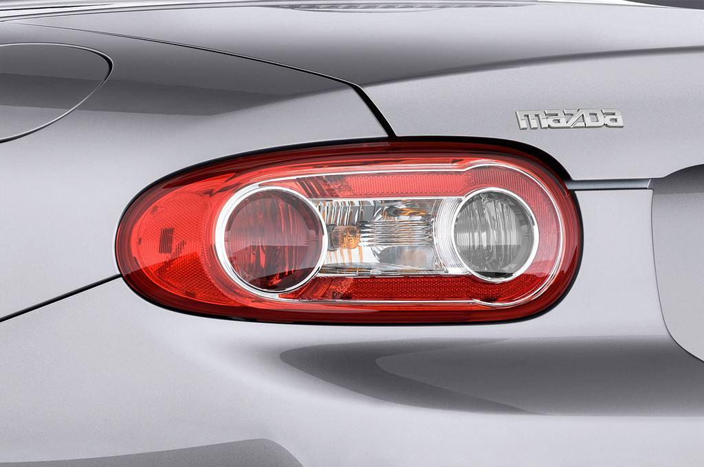 Mazda MX-5 (Baujahr 2010) - 2 Türen Rücklicht