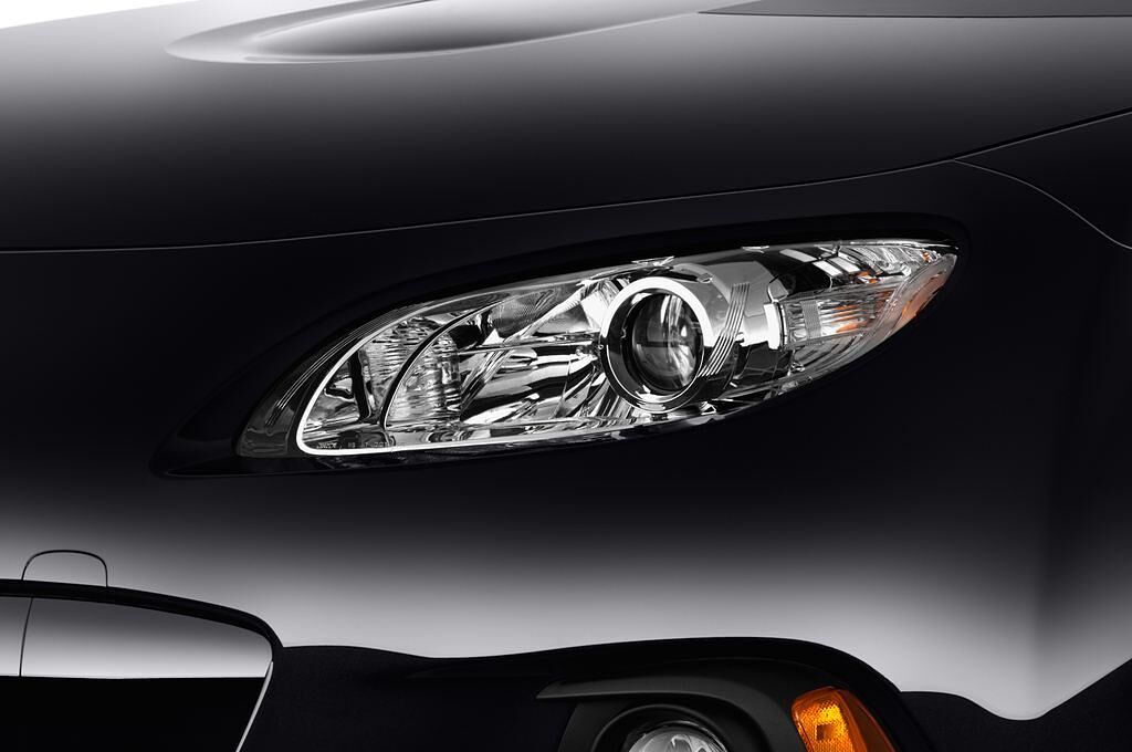 Mazda MX-5 (Baujahr 2013) Sports-Line 2 Türen Scheinwerfer