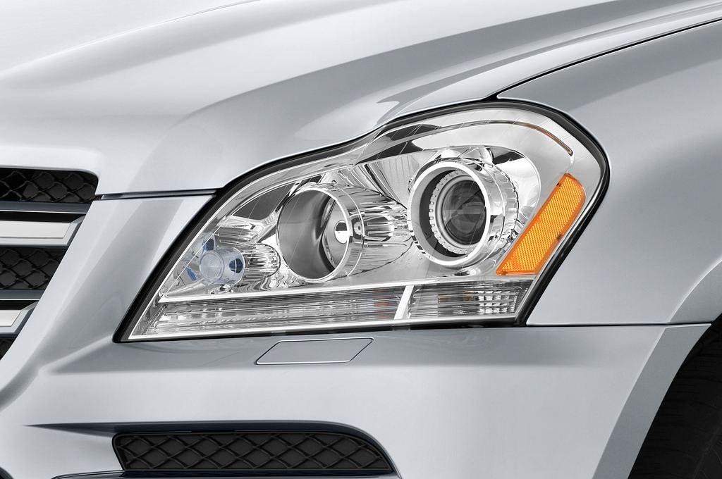 Mercedes Gl-Class (Baujahr 2011) - 5 Türen Scheinwerfer