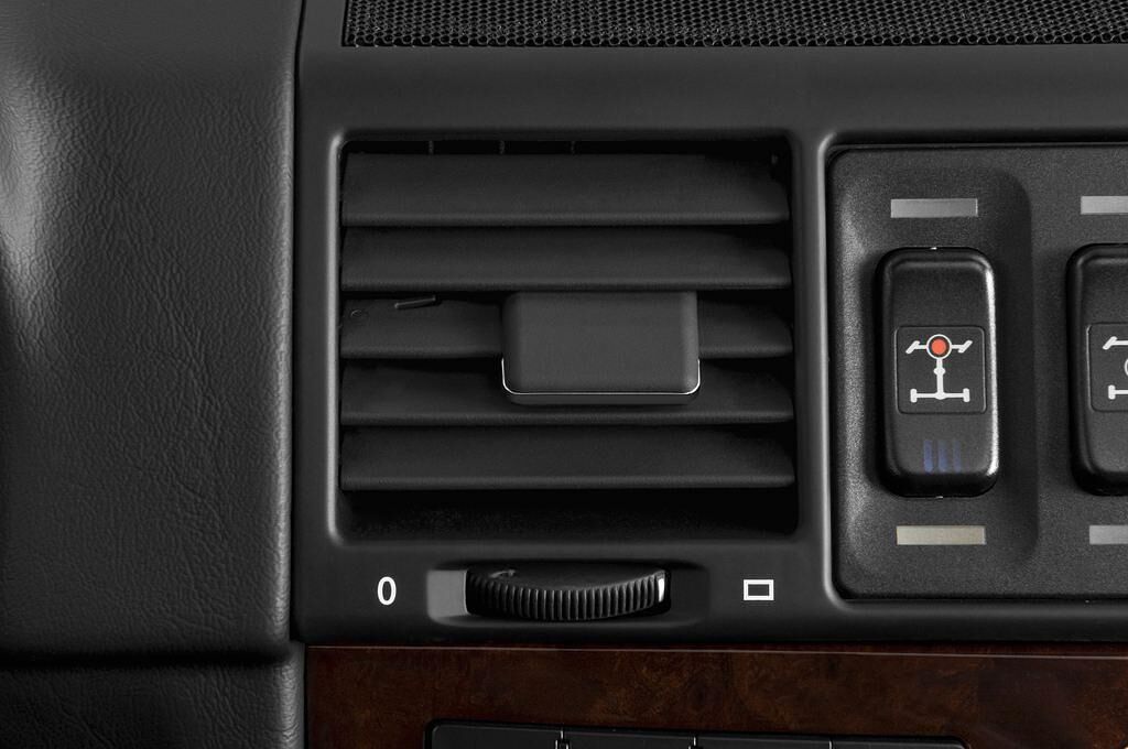 Mercedes G-Class (Baujahr 2011) - 5 Türen Lüftung