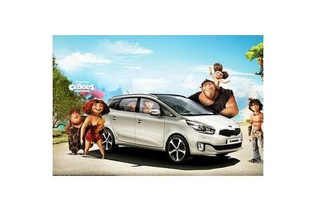 Steinzeitfamilie Croods fährt neuen Kia Carens