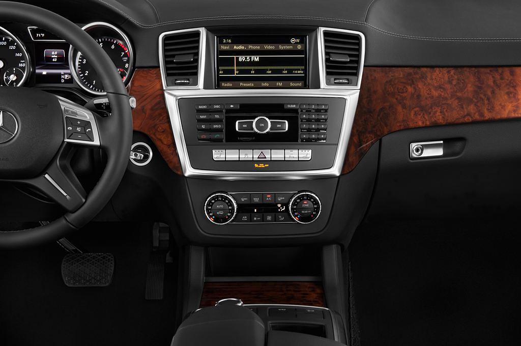Mercedes Gl-Class (Baujahr 2013) - 5 Türen Mittelkonsole