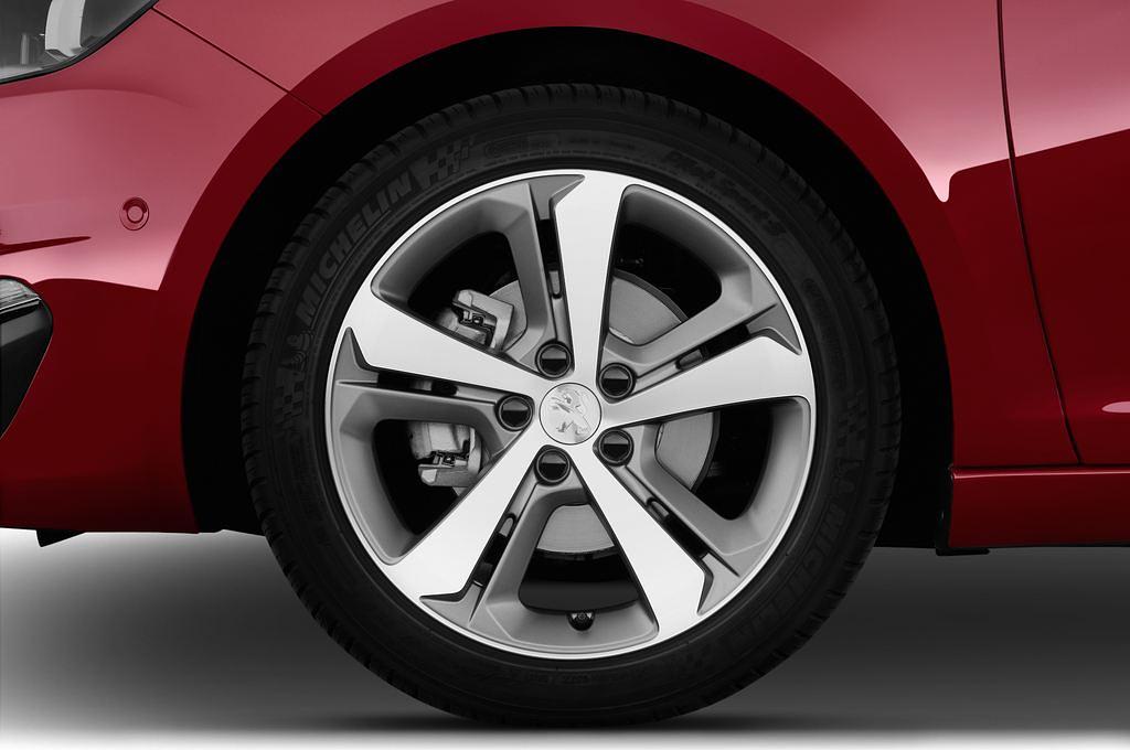 Peugeot 308 (Baujahr 2014) Allure 5 Türen Reifen und Felge