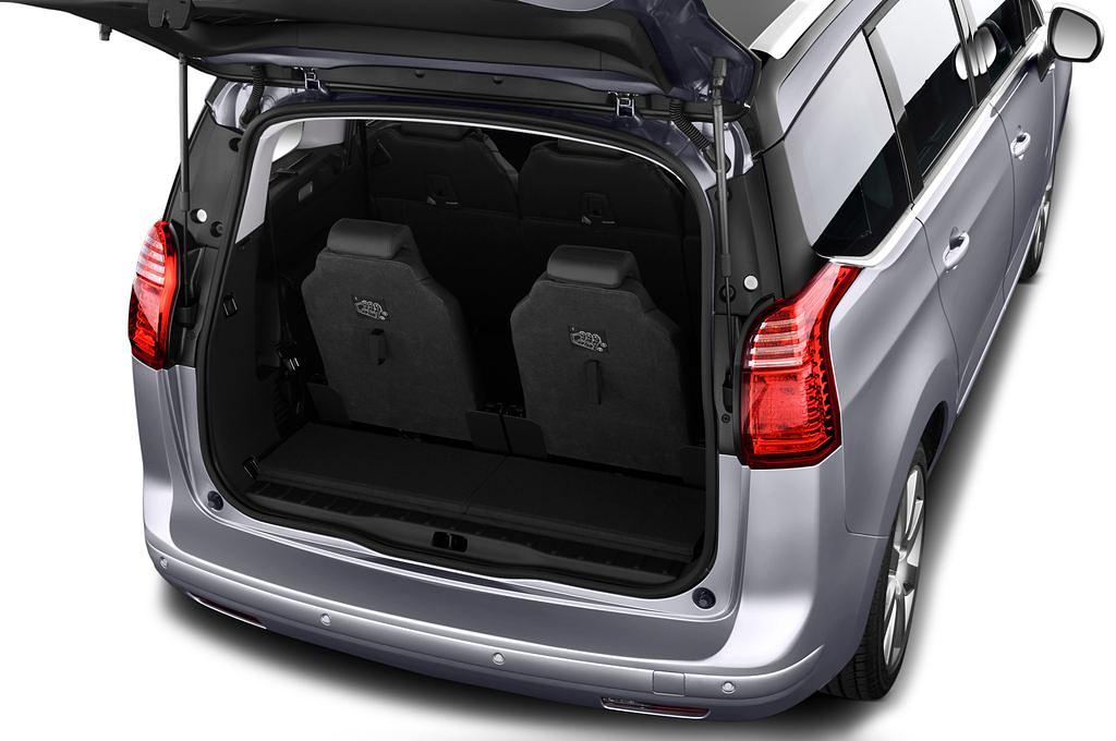 Peugeot 5008 (Baujahr 2012) Allure 5 Türen Kofferraum