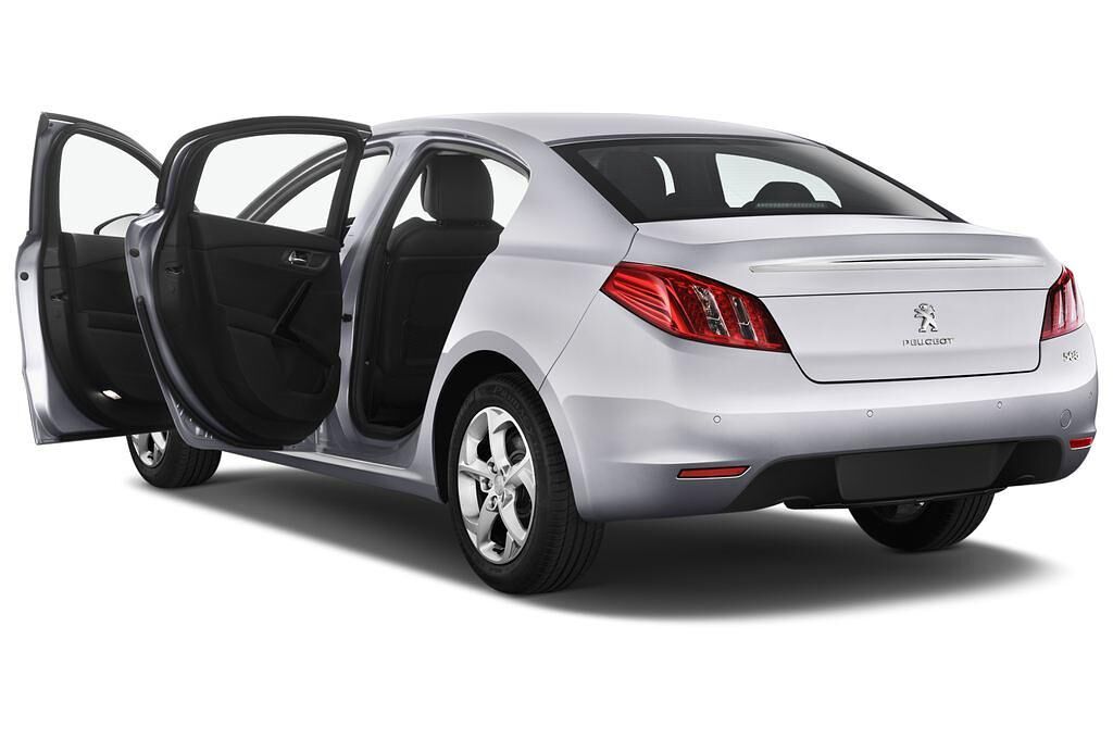 Peugeot 508 (Baujahr 2012) Allure 4 Türen Tür geöffnet