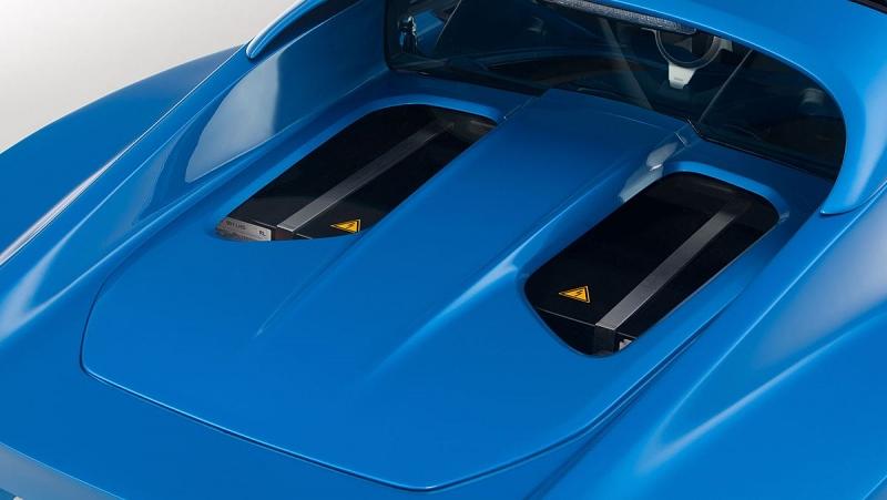 Ein Teil der Batterie befindet sich im Heck des Detroit Electric SP:01