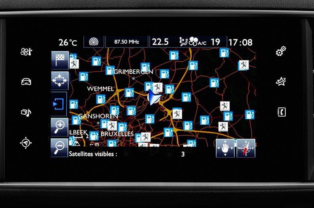 Peugeot 308 (Baujahr 2015) Allure 5 Türen Radio und Infotainmentsystem