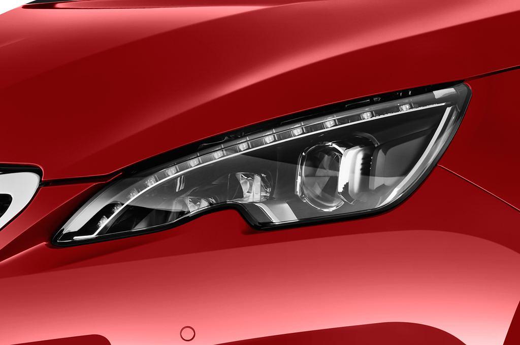Peugeot 308 (Baujahr 2016) GTI 5 Türen Scheinwerfer