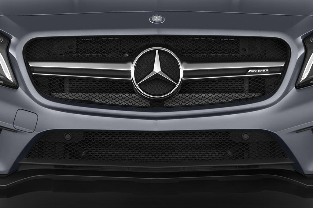 Mercedes GLA (Baujahr 2015) AMG 5 Türen Kühlergrill und Scheinwerfer
