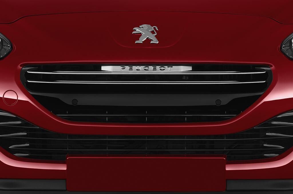 Peugeot RCZ (Baujahr 2013) - 2 Türen Kühlergrill und Scheinwerfer