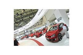 Vielfalt und Faszination pur: Volkswagen Group auf der Techno Classica 2013