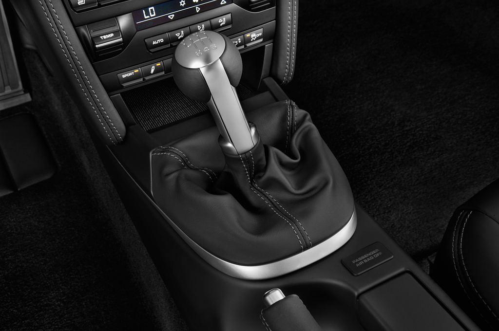 Porsche 911 Turbo (Baujahr 2012) - 2 Türen Schalthebel