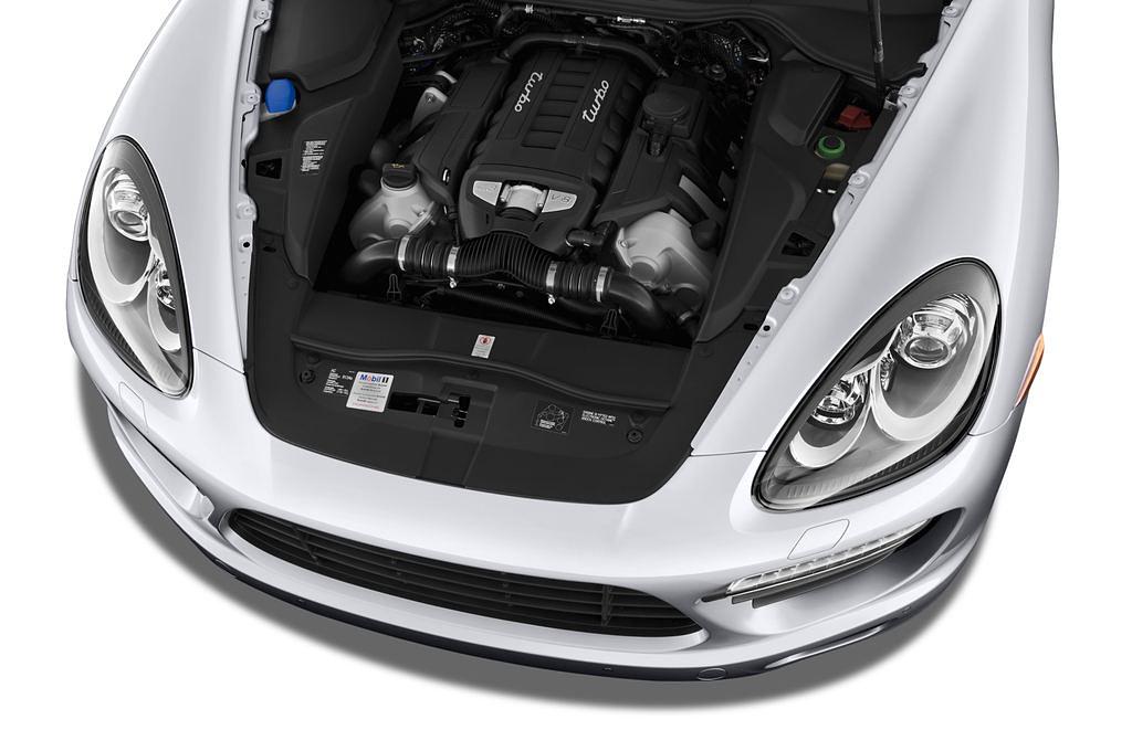Porsche Cayenne (Baujahr 2011) Turbo 5 Türen Motor