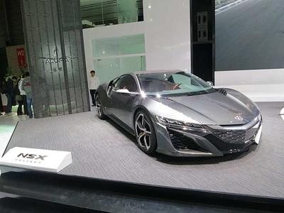 Studien auf der Auto China 2013 - Zurück in die Zukunft