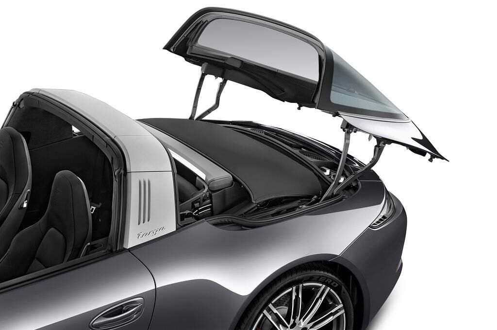 Porsche 911 (Baujahr 2015) Targa 4S 2 Türen Motor