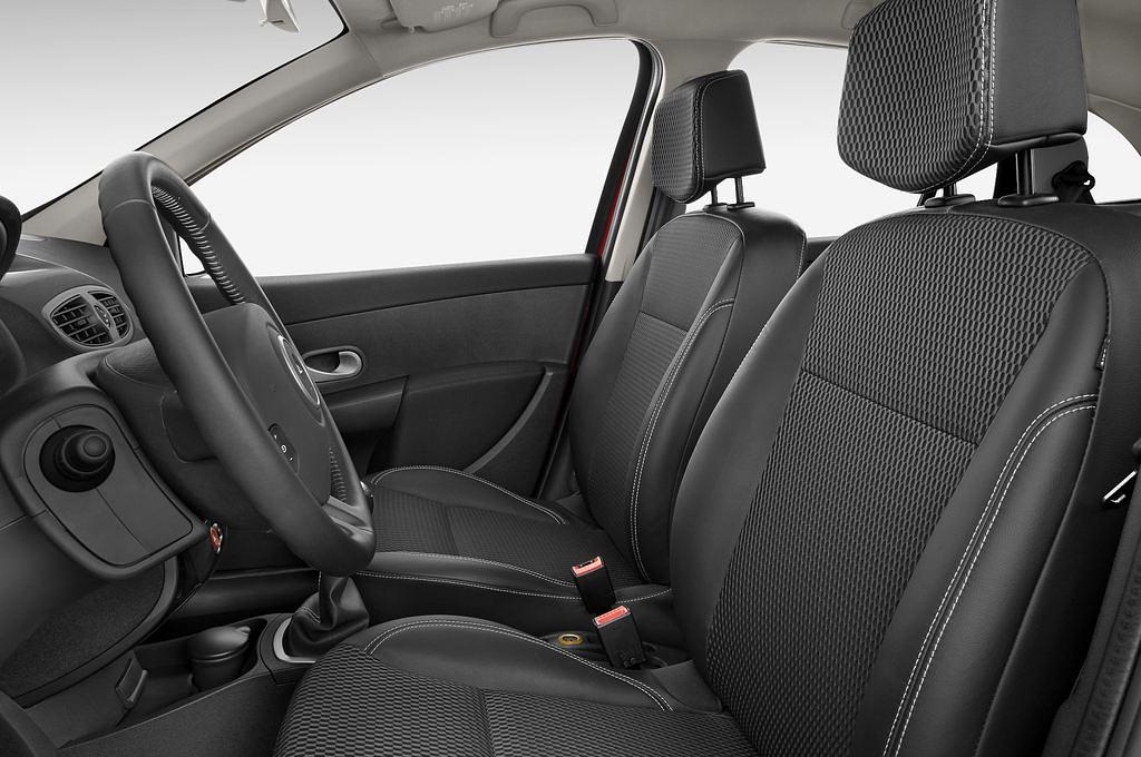 Renault Clio (Baujahr 2010) - 5 Türen Vordersitze