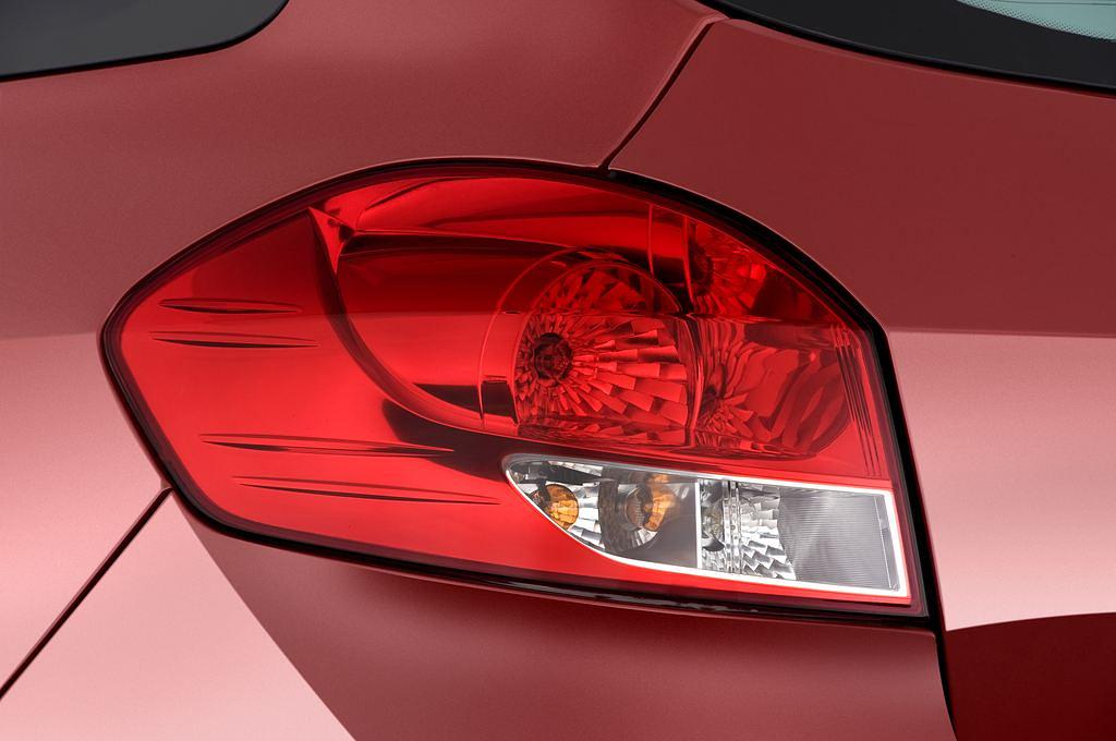 Renault Clio (Baujahr 2010) - 5 Türen Rücklicht