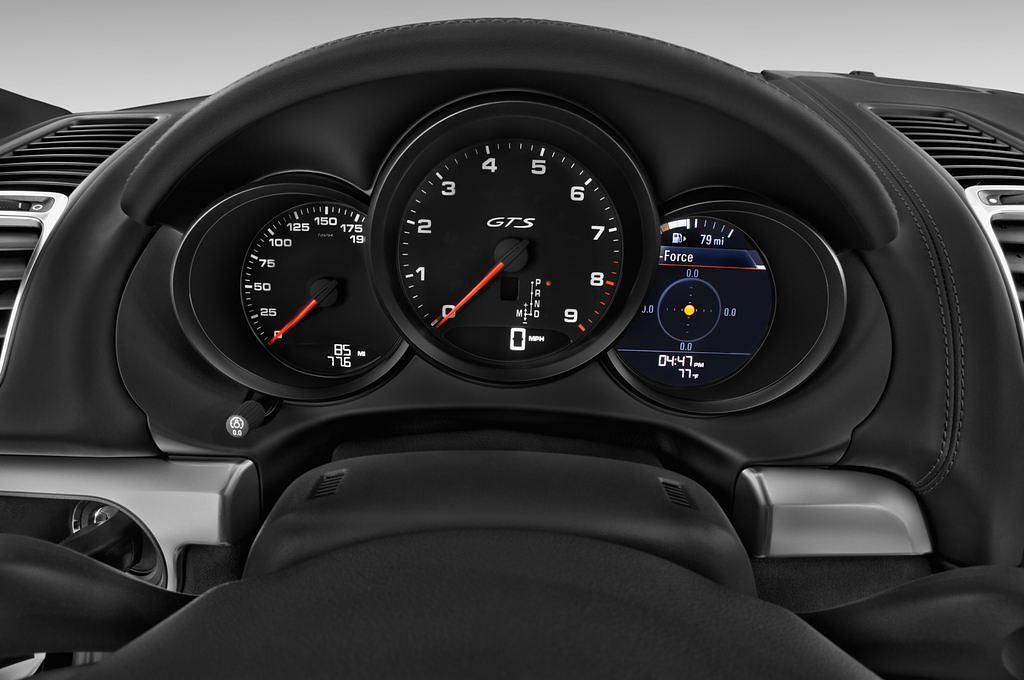 Porsche Cayman (Baujahr 2015) GTS 3 Türen Tacho und Fahrerinstrumente