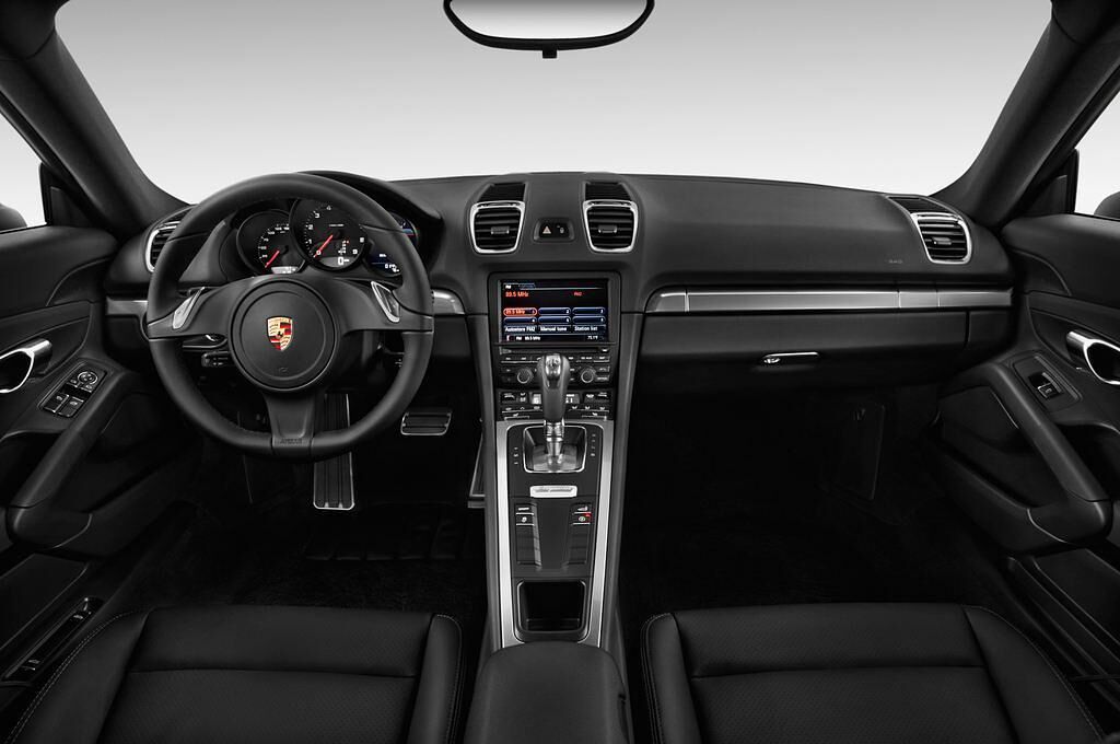 Porsche Cayman (Baujahr 2016) - 3 Türen Cockpit und Innenraum