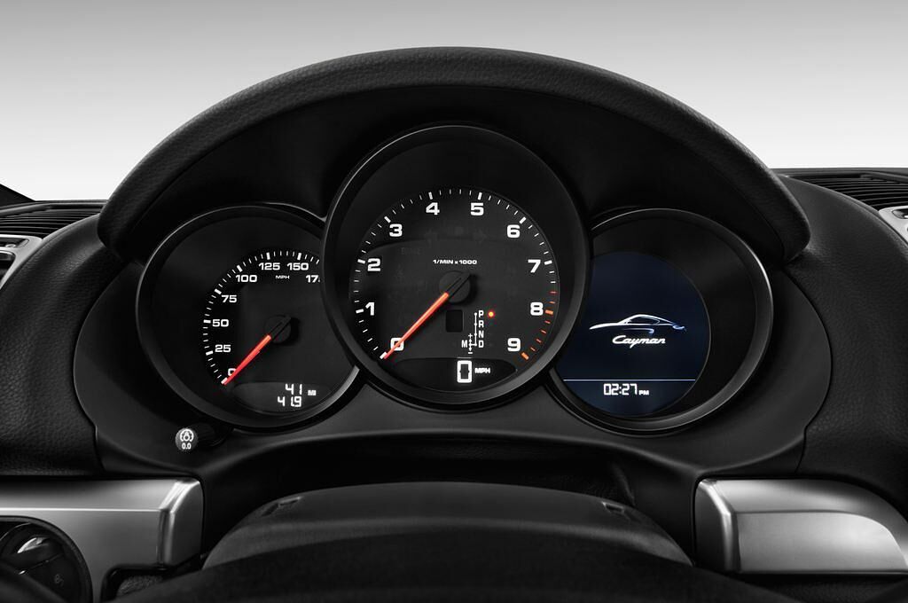 Porsche Cayman (Baujahr 2016) - 3 Türen Tacho und Fahrerinstrumente