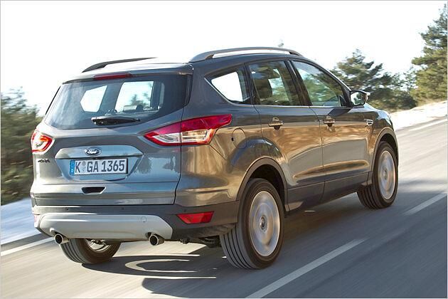 Im Vergleich zum Vorgänger ist der neue Kuga acht Zentimeter länger geworden