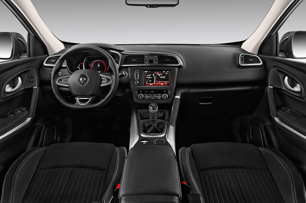 Renault Kadjar (Baujahr 2015) Bose Edition 5 Türen Cockpit und Innenraum