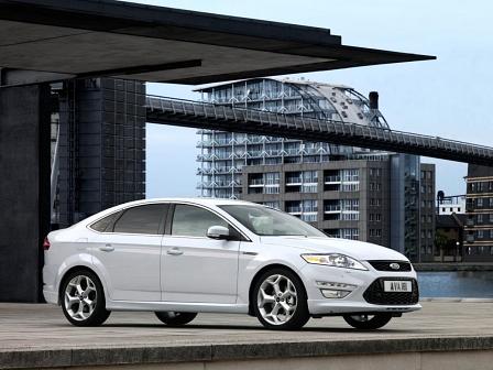 Der Ford Mondeo genehmigt sich in der Version 1.6 Econetic 4,3 Liter auf 100 km